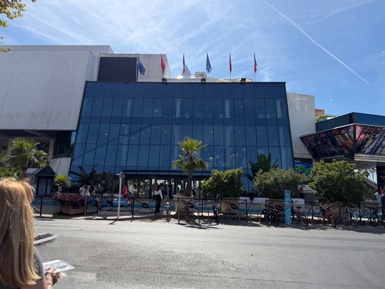 Cannes BLDG