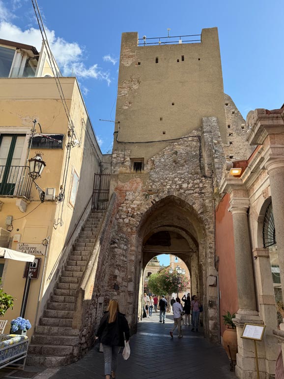 Porta di Mezzo