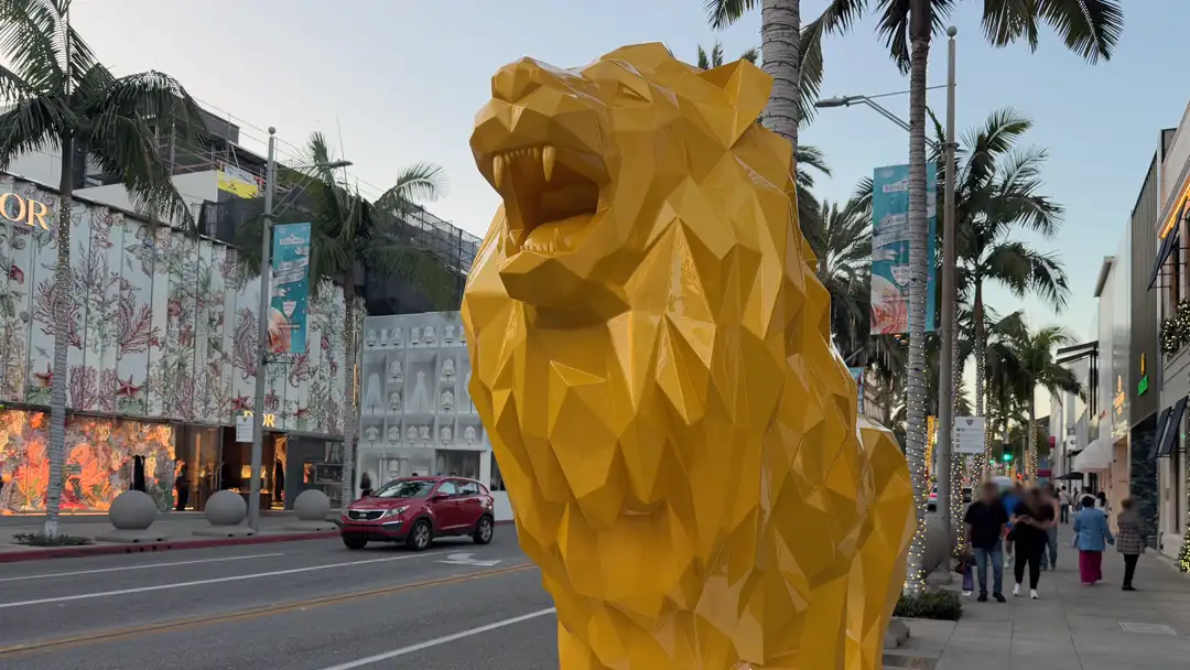 Lion Art, part of an open air exhibition by artist Richard Orlinski