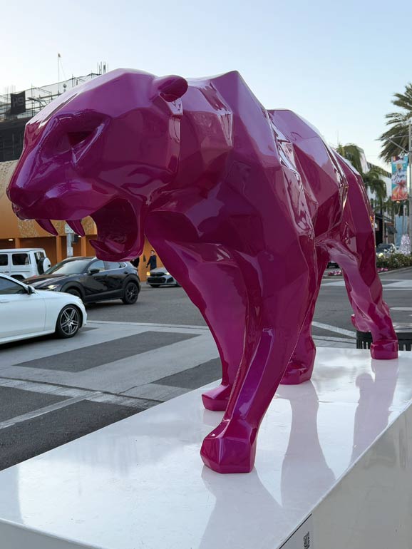 Panther sculpture by French artist Richard Orlinski  on Rodeo drive